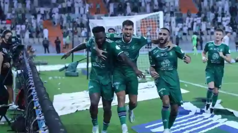 بالفيديو: الأهلي يحلق بعيداً في صدارة دوري روشن السعودي بفوز عريض على الاخدود  